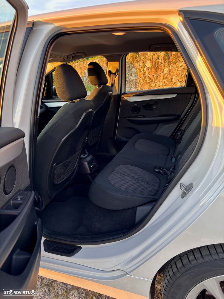 BMW 225xe Active Tourer iPerformance Advantage - 34