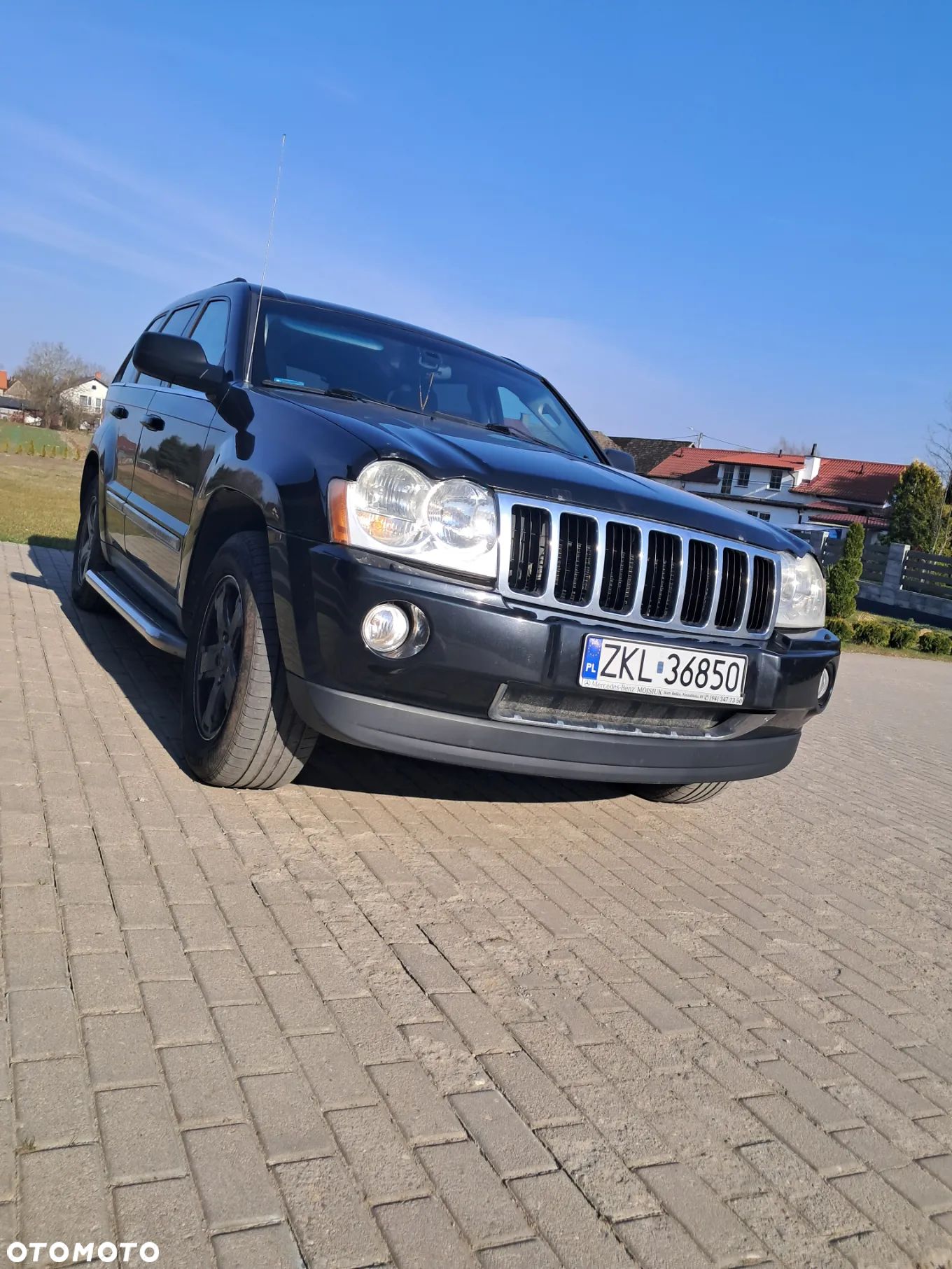 Jeep Grand Cherokee - 1