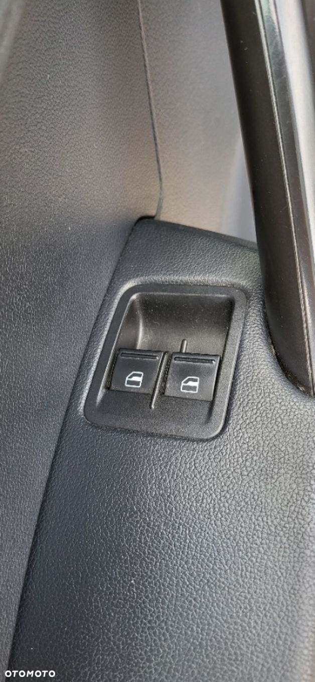Volkswagen Caddy - 13