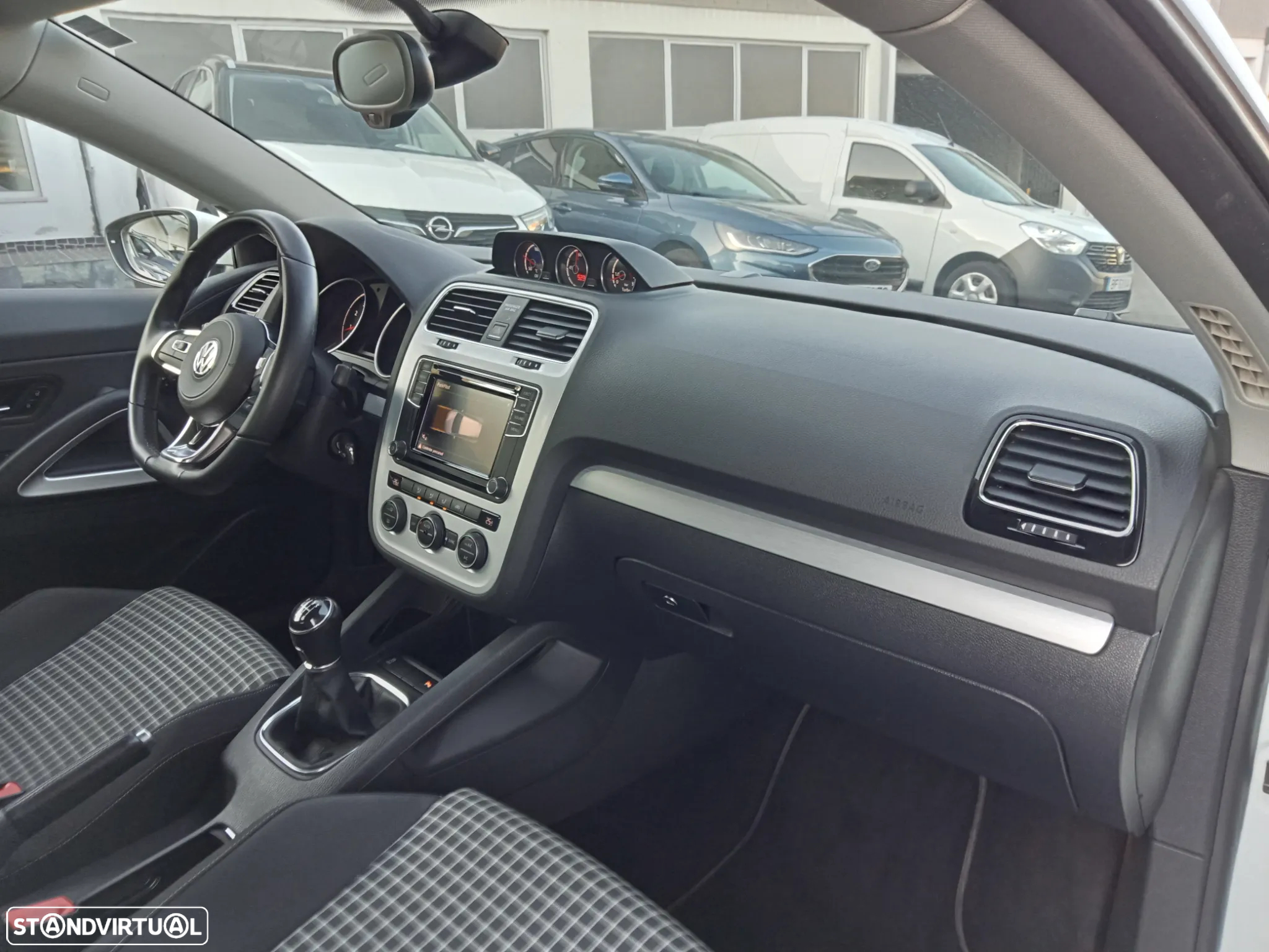VW Scirocco 1.4 TSI Sport - 32