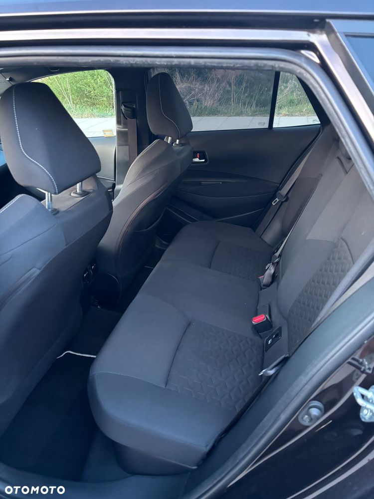 Toyota Corolla 1.8 Hybrid Comfort - 11