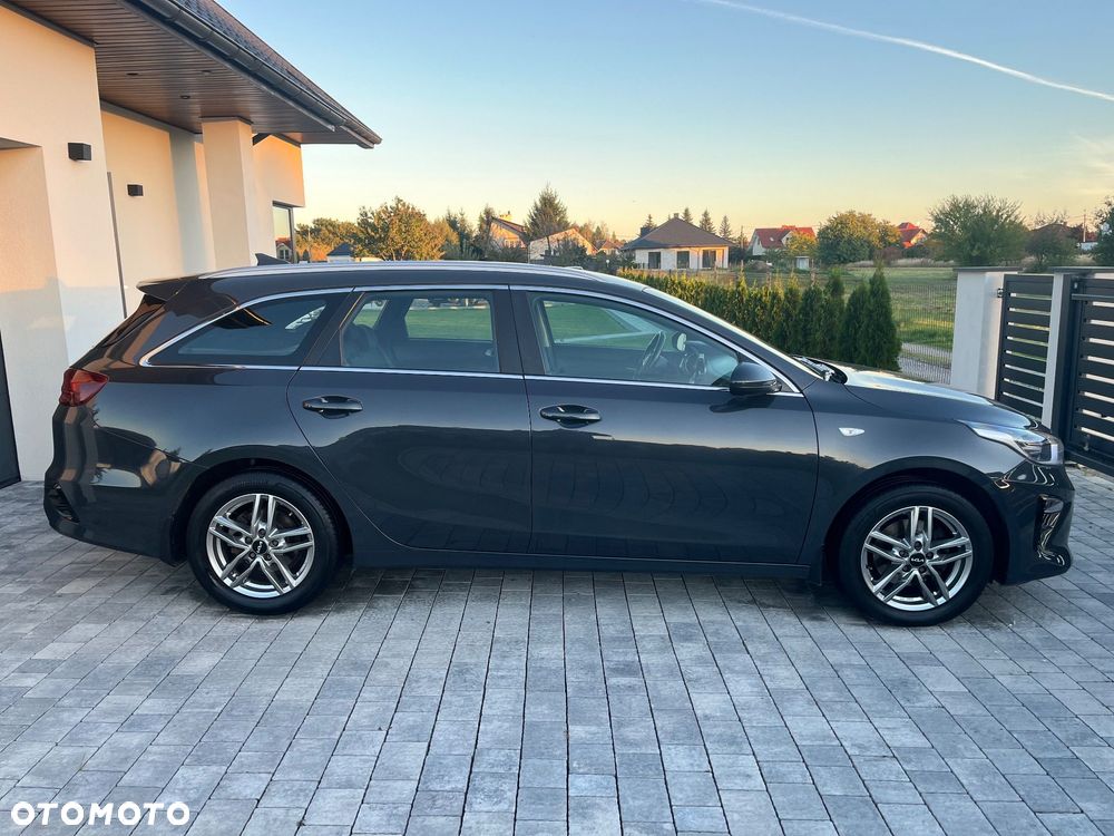 Kia Ceed - 6