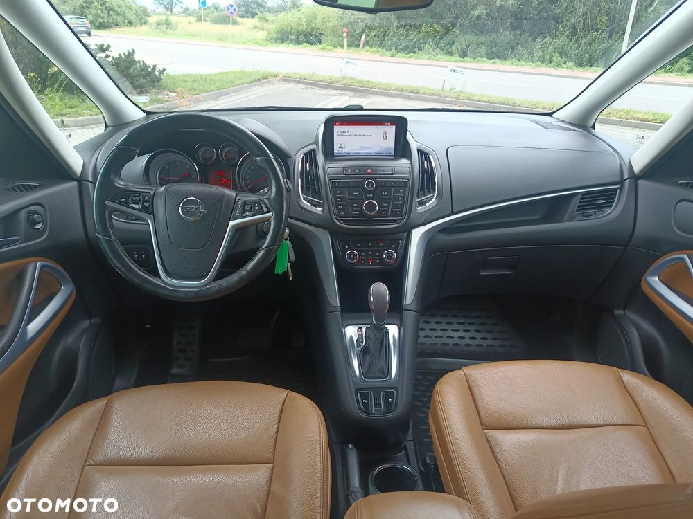 Opel Zafira 2.0 CDTI Cosmo - 7