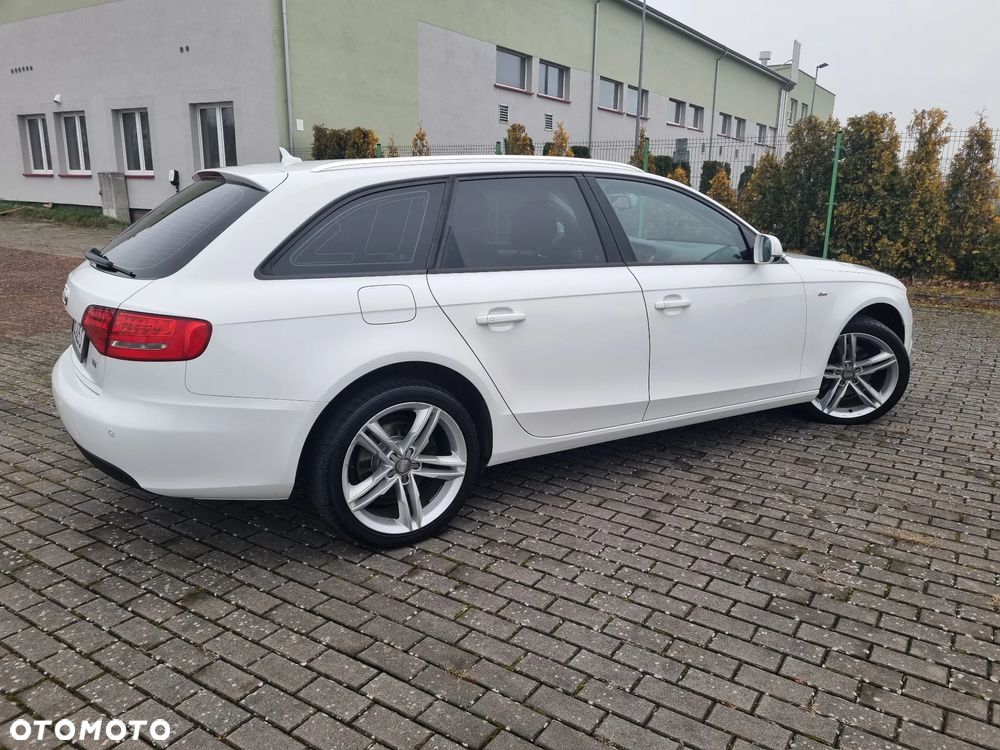 Audi A4 Avant 2.0 TDI DPF Ambiente - 20