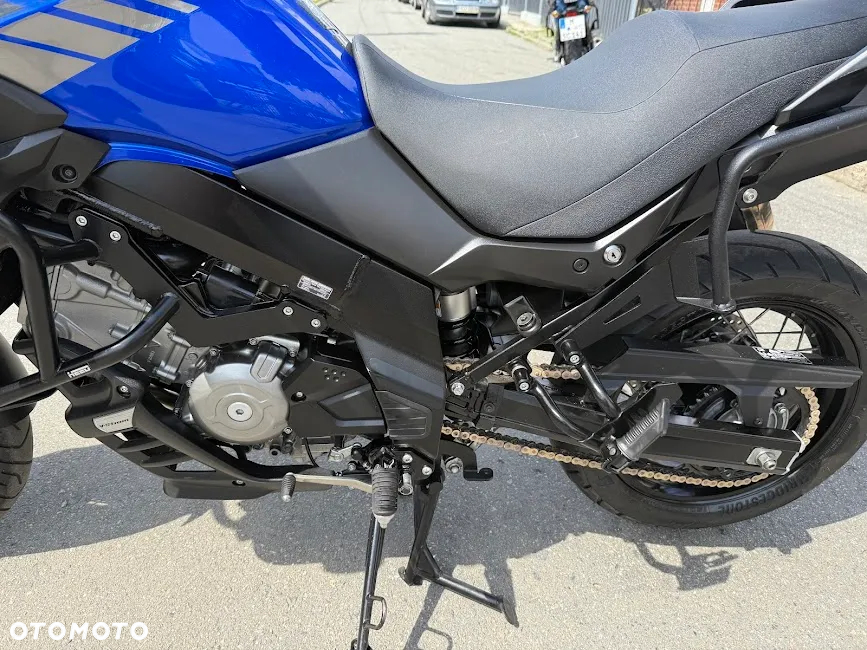 Suzuki V-STROM - 6