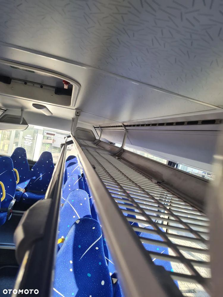 Mercedes-Benz INTOURO - 21