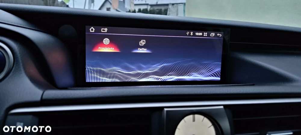 Lexus IS 300h Black - 15