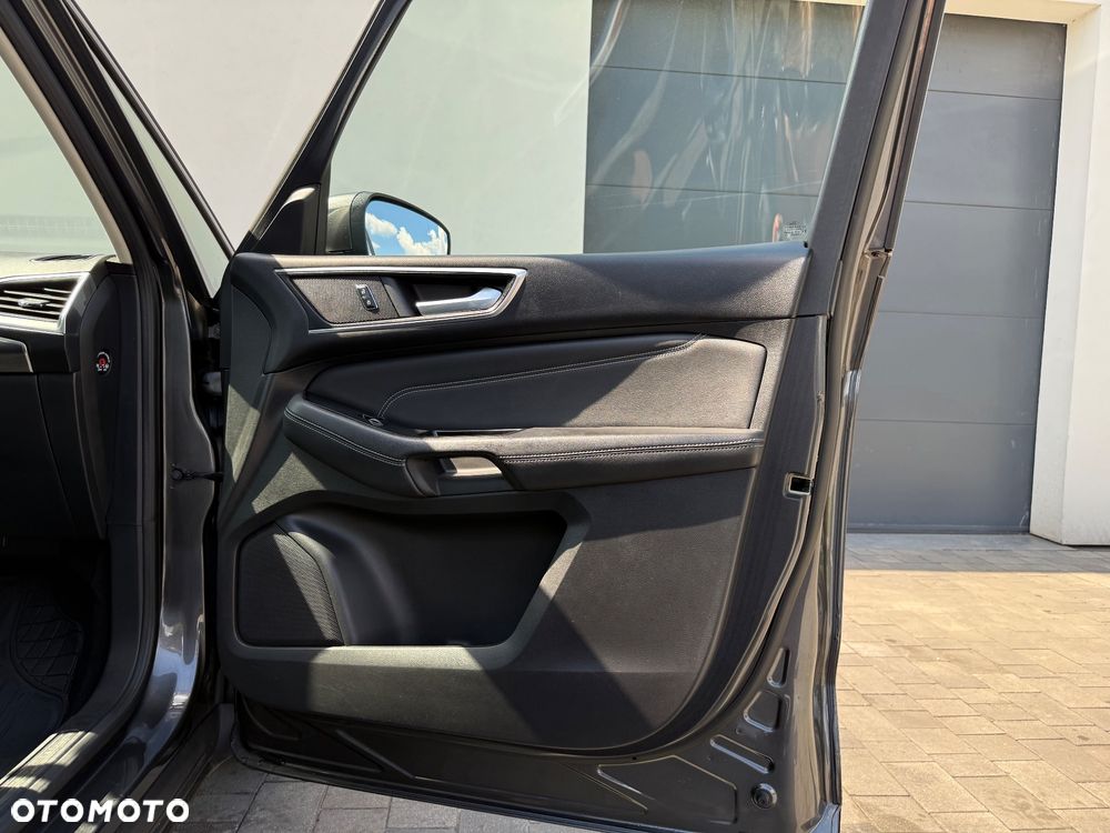 Ford Galaxy - 30