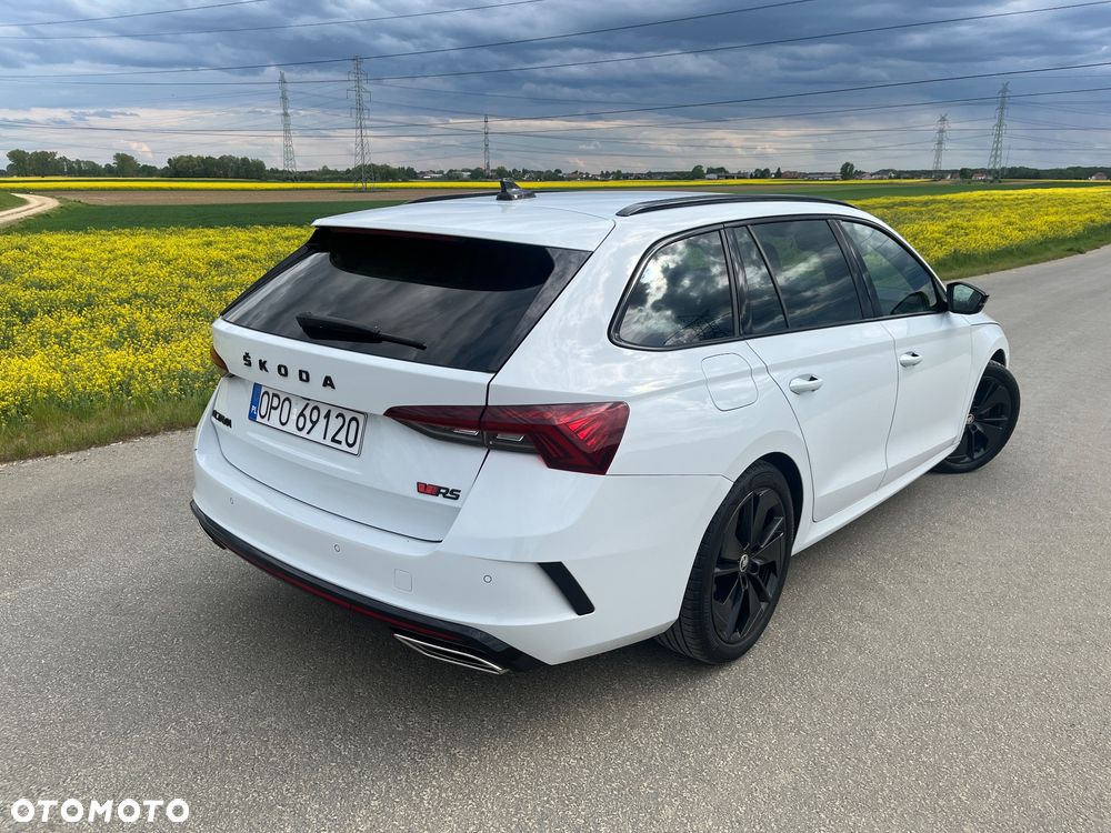 Skoda Octavia 2.0 TDI RS DSG - 6