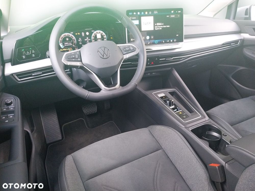 Volkswagen Golf - 19