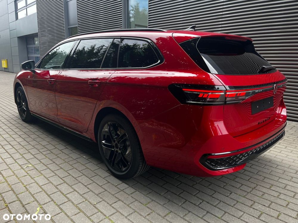 Volkswagen Passat Variant - 8
