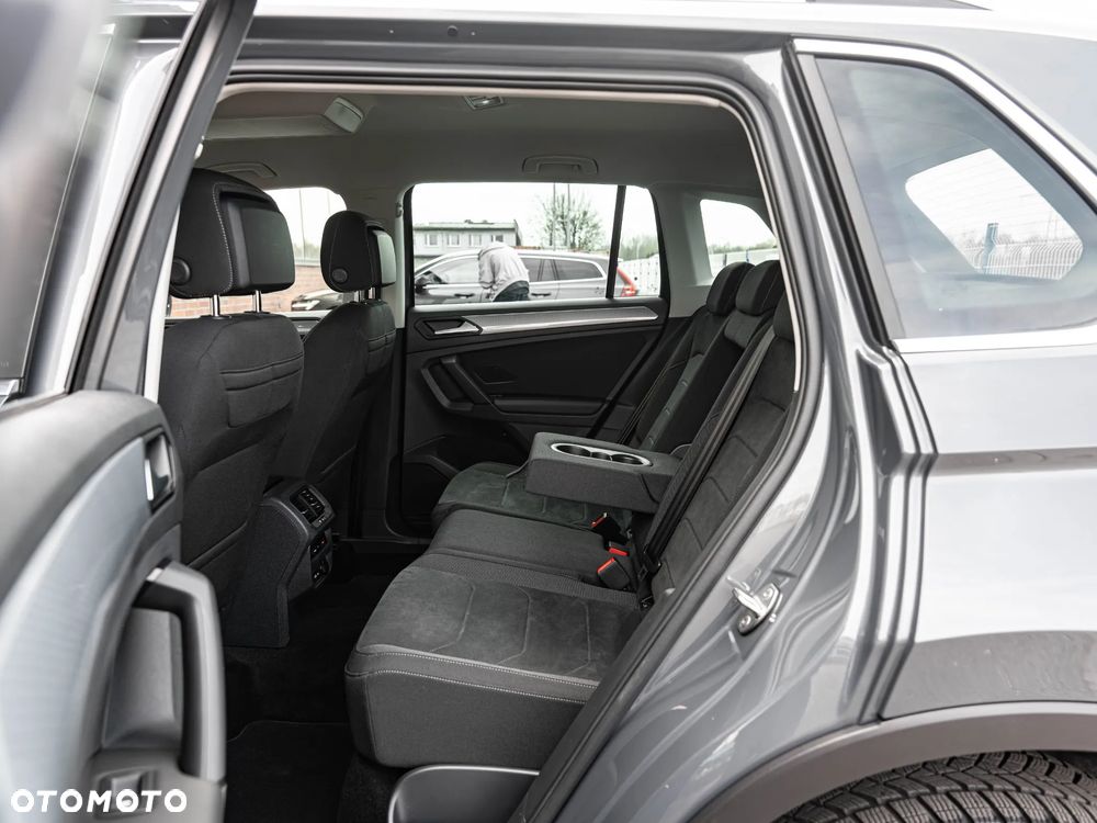 Volkswagen Tiguan 1.4 eHybrid OPF DSG Life - 27