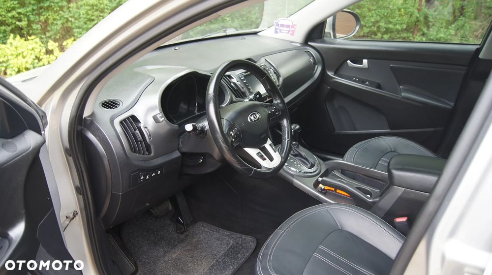 Kia Sportage 2.0 CVVT 2WD Automatik Vision - 11