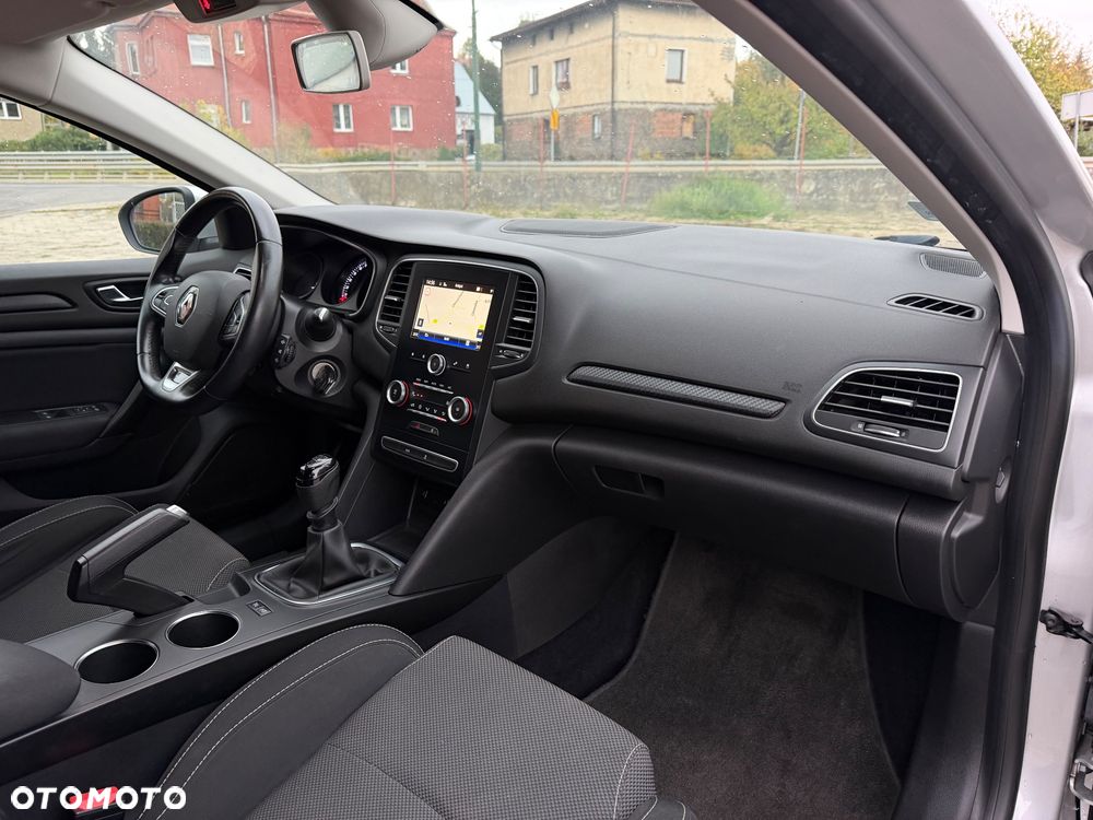 Renault Megane - 9