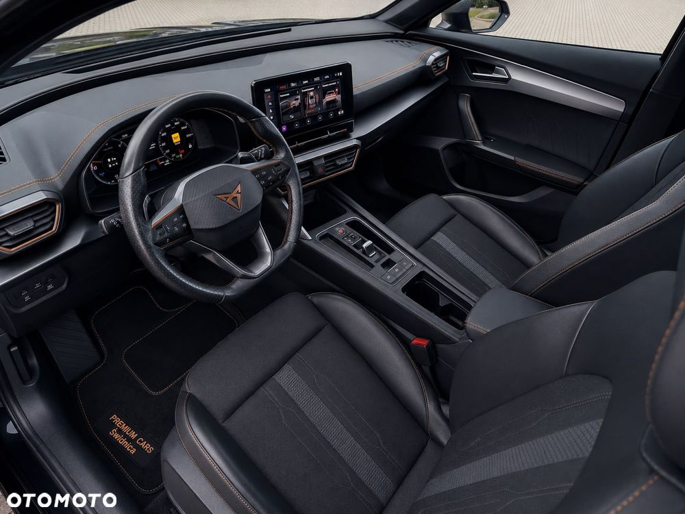 Cupra Formentor 1.4 e-Hybrid DSG Priority - 17