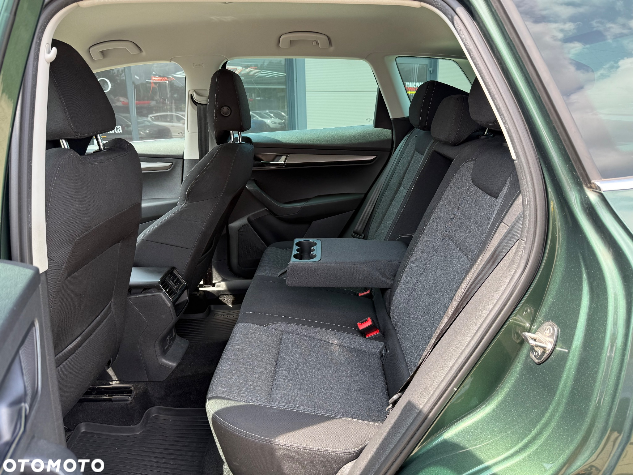 Skoda Karoq 1.5 TSI ACT 4x2 Style - 30
