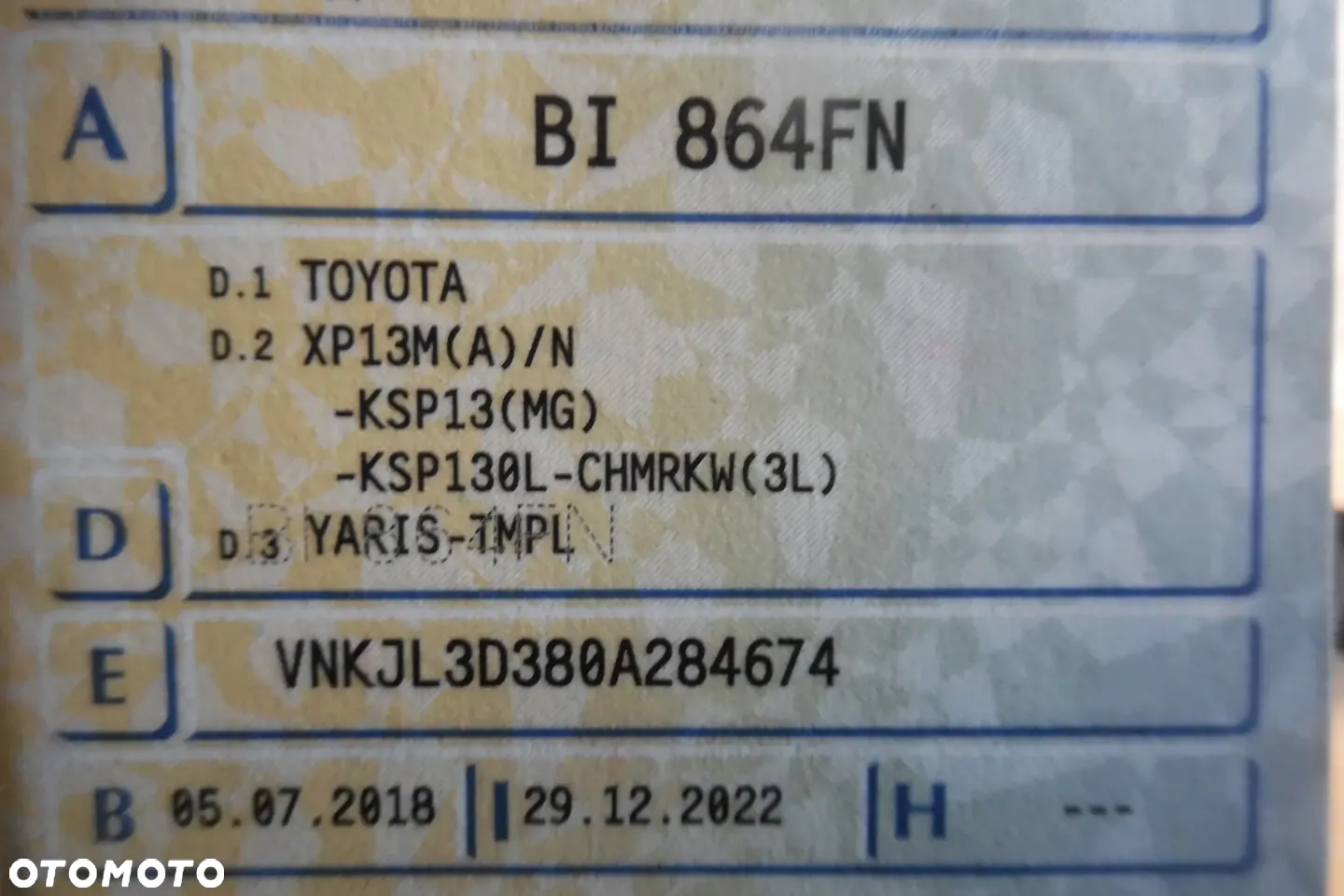 Toyota Yaris 1.0 Active EU6 - 12