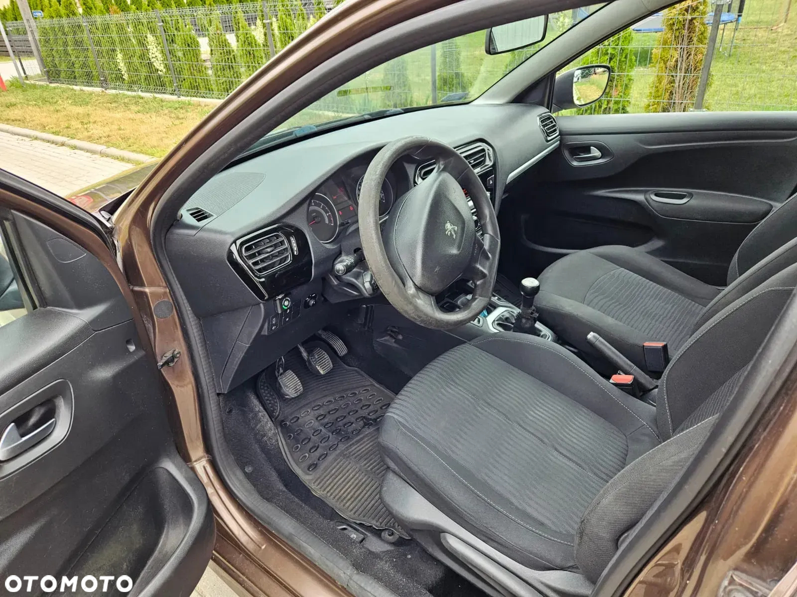 Peugeot 301 1.6 VTi Active - 10