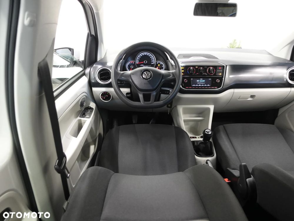 Volkswagen up! - 27