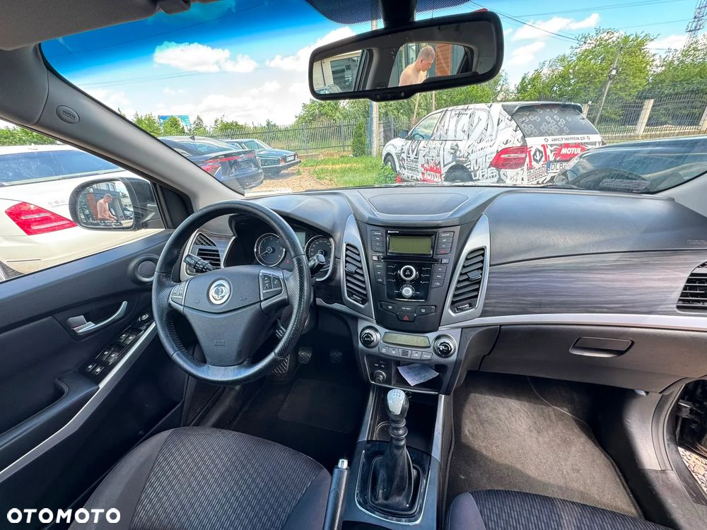 SsangYong/KGM Korando 2.0 e-XDi Quartz - 13