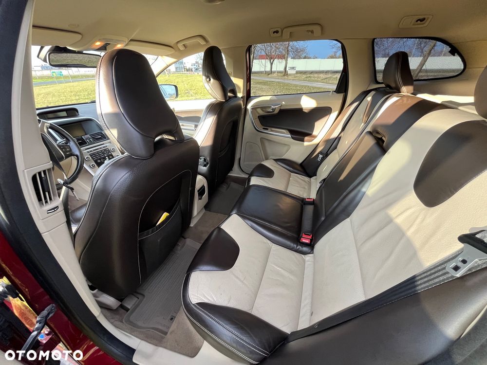 Volvo XC 60 - 12