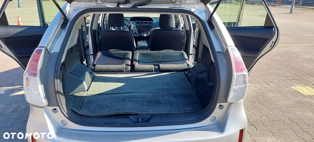 Toyota Prius+ (Hybrid) Comfort - 18