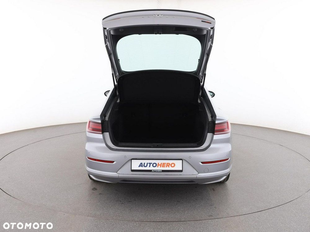 Volkswagen Arteon 2.0 TDI SCR DSG - 19