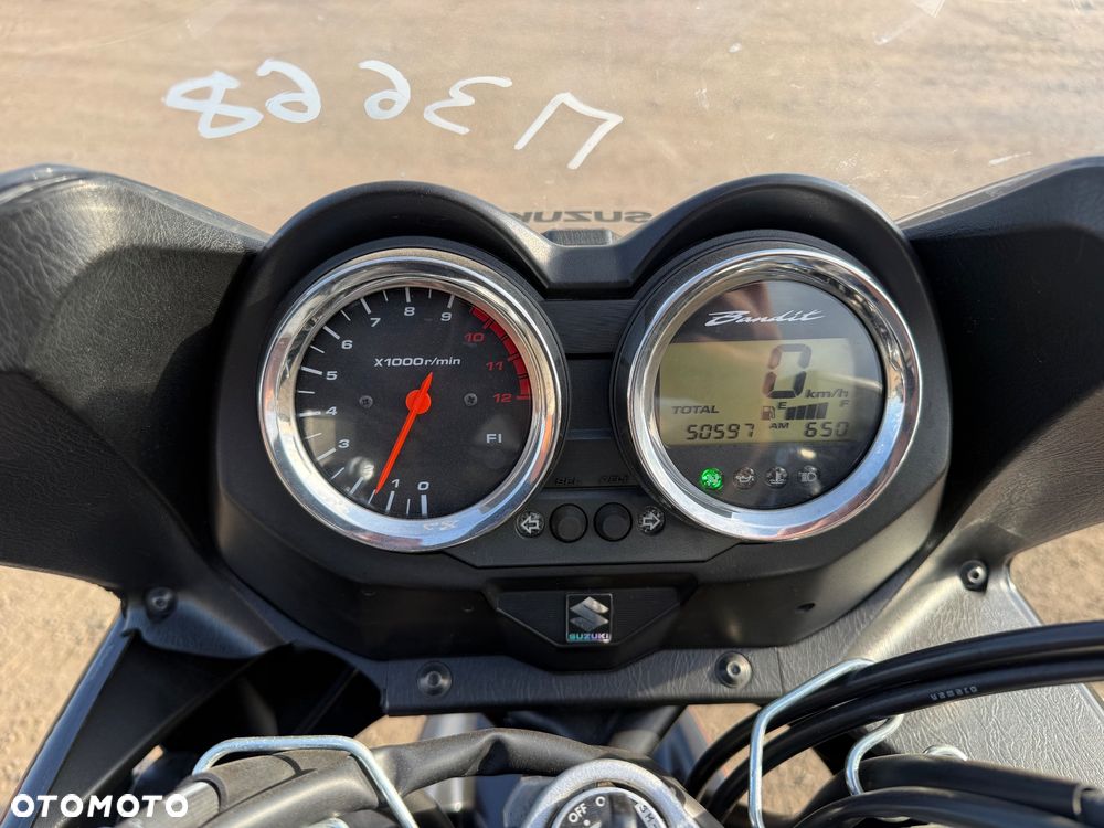 Suzuki Bandit - 15