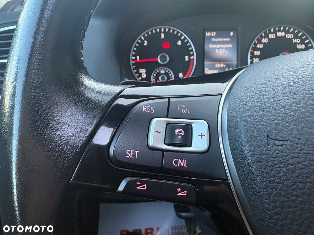 Volkswagen Sharan - 28