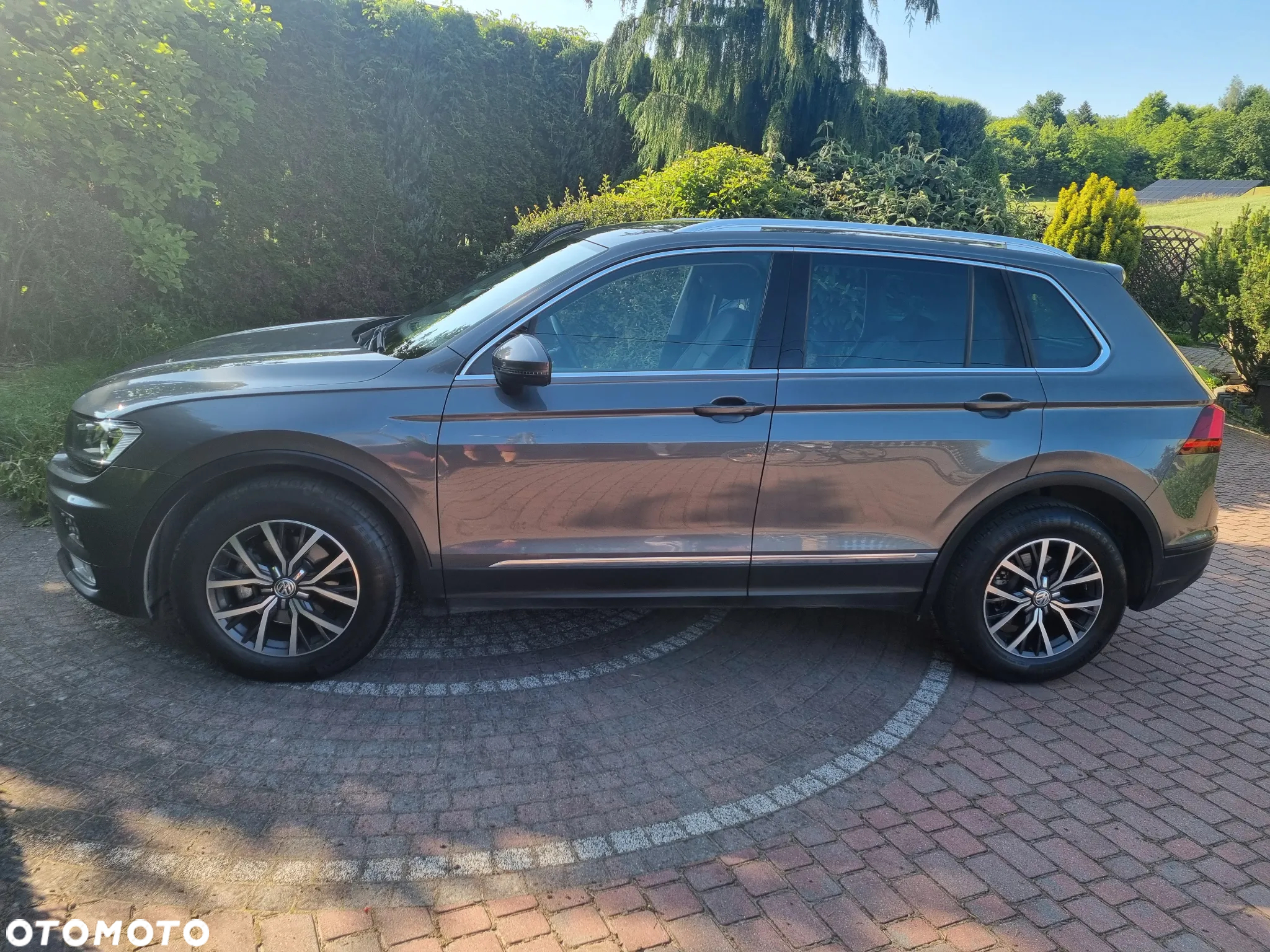 Volkswagen Tiguan 2.0 TDI BMT SCR Comfortline - 8