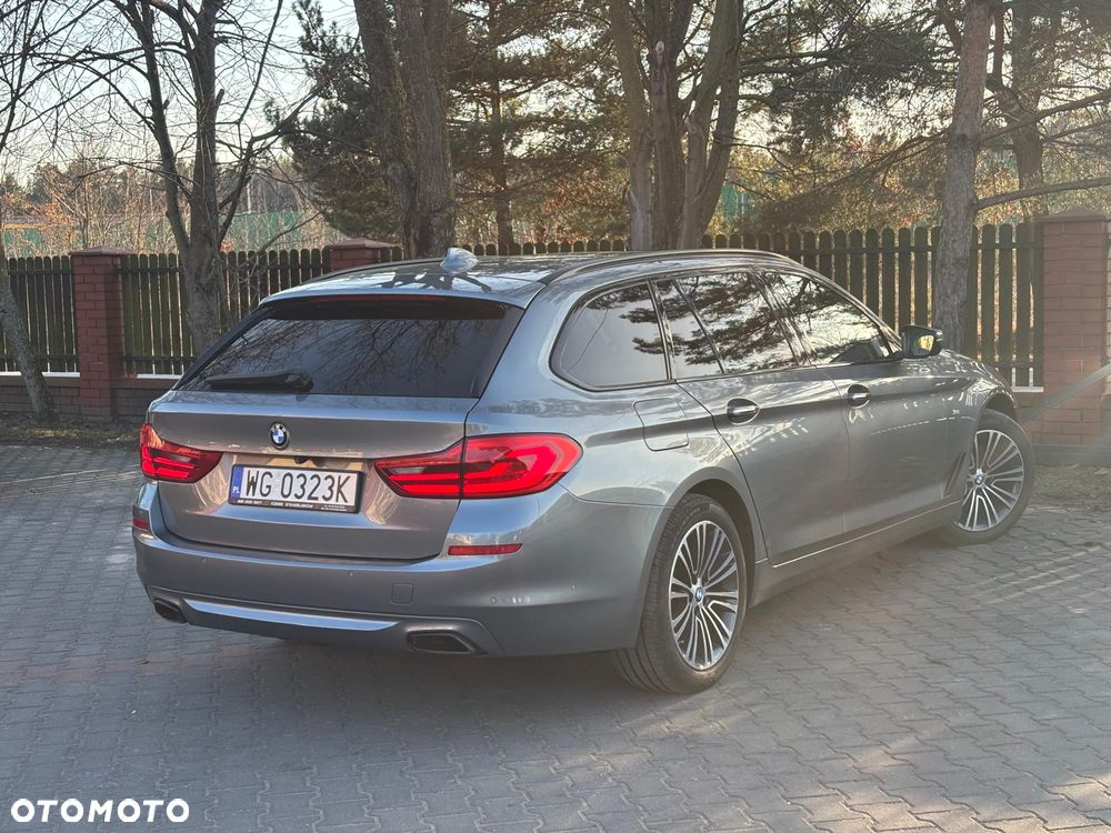 BMW Seria 5 540d xDrive M Sport sport - 13