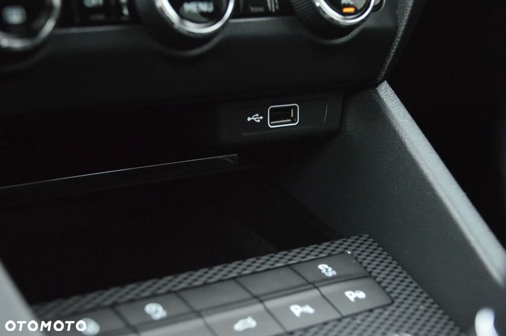 Skoda Octavia 2.0 TDI (Green tec) 4x4 DSG RS - 34