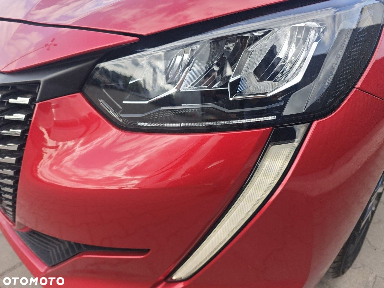 Peugeot 208 1.2 PureTech Allure Pack S&S - 12