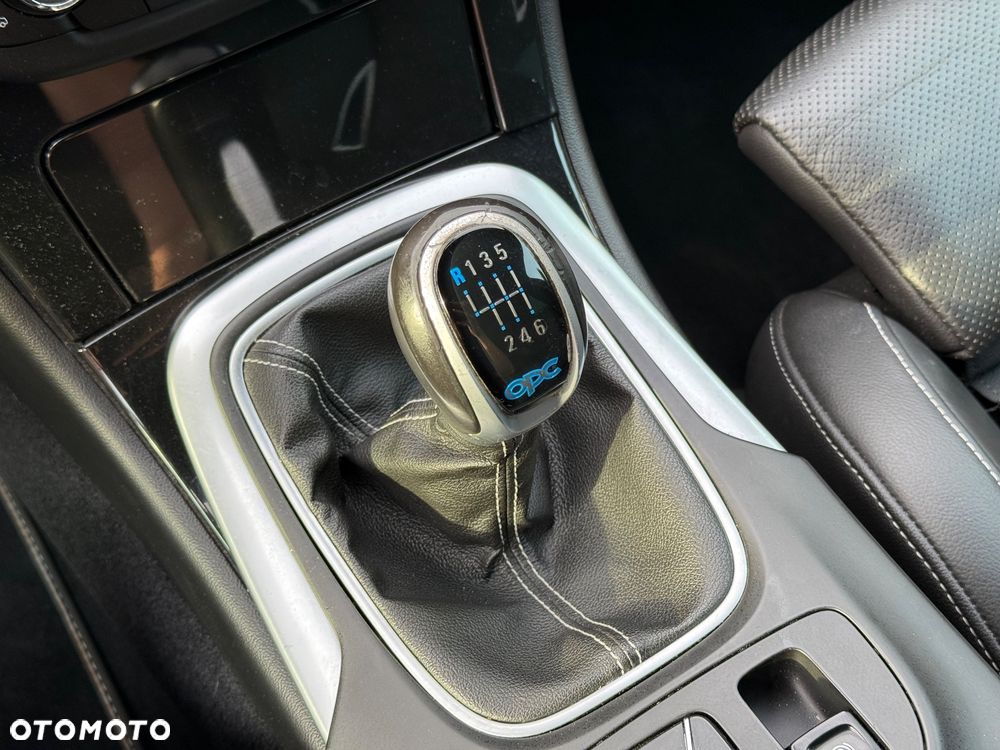 Opel Insignia 2.8 Turbo 4x4 OPC - 25