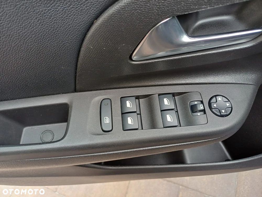 Opel Corsa 1.2 Direct Injection Turbo Start/Stop GS Line - 24