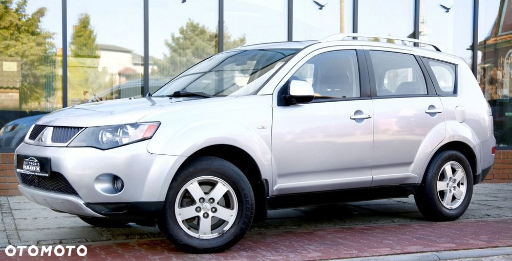 Mitsubishi Outlander - 6