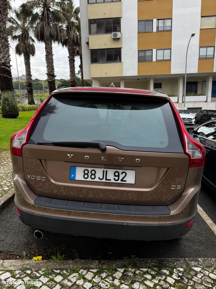 Volvo XC 60 2.0 D3 Geartronic - 6