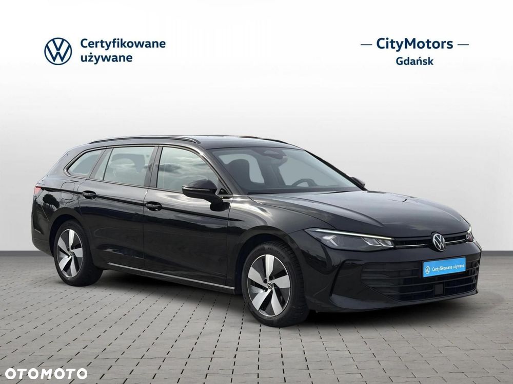 Volkswagen Passat - 4