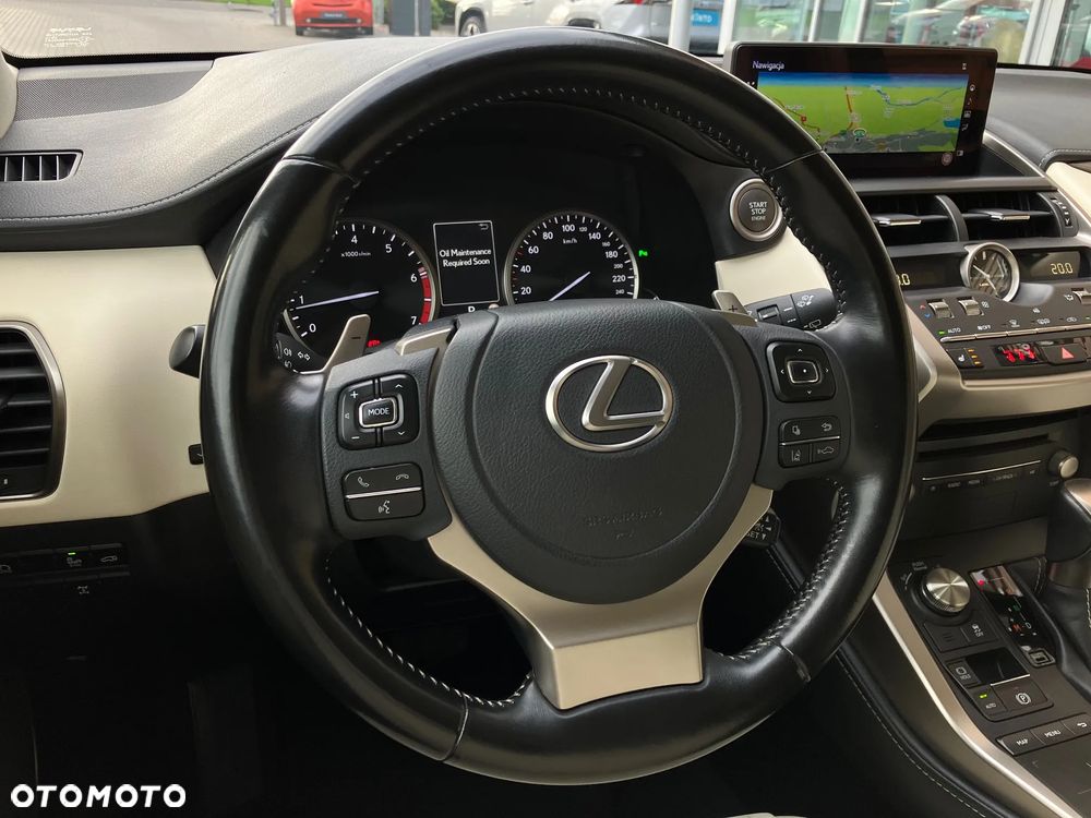 Lexus NX 300 F Impression AWD - 26