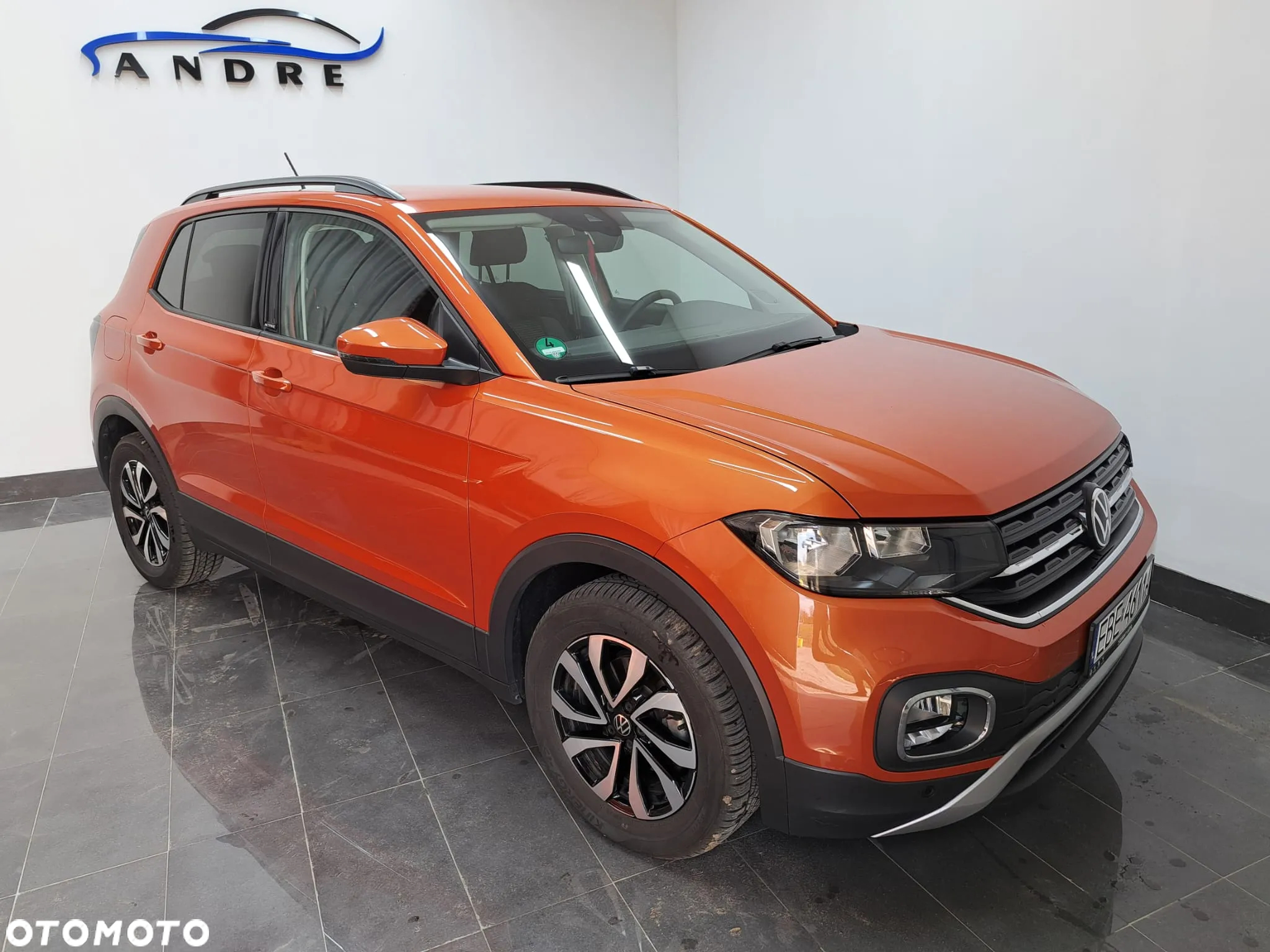 Volkswagen T-Cross 1.0 TSI Active DSG - 4