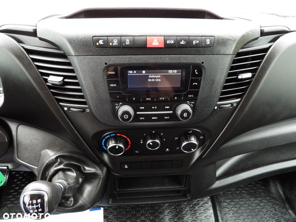Iveco DAILY 35S18 PLANDEKA WINDA 8 PALET WEBASTO TEMPOMAT LEDY KLIMATYZACJA  180KM - 36