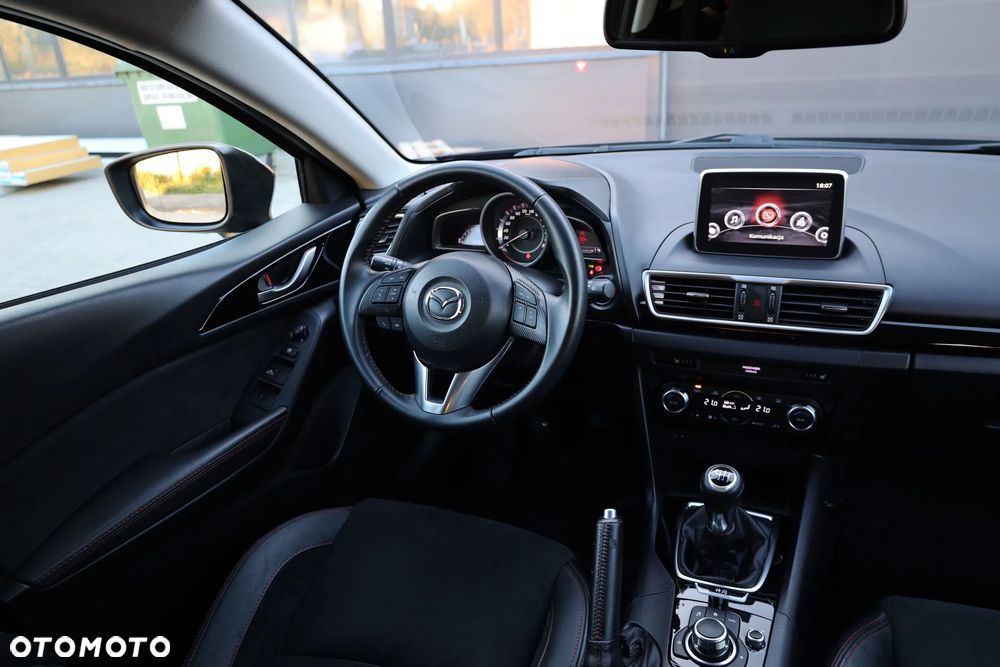 Mazda 3 SKYACTIV-G 120 NAKAMA - 29