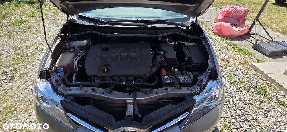 Toyota Auris 1.6 Comfort - 11