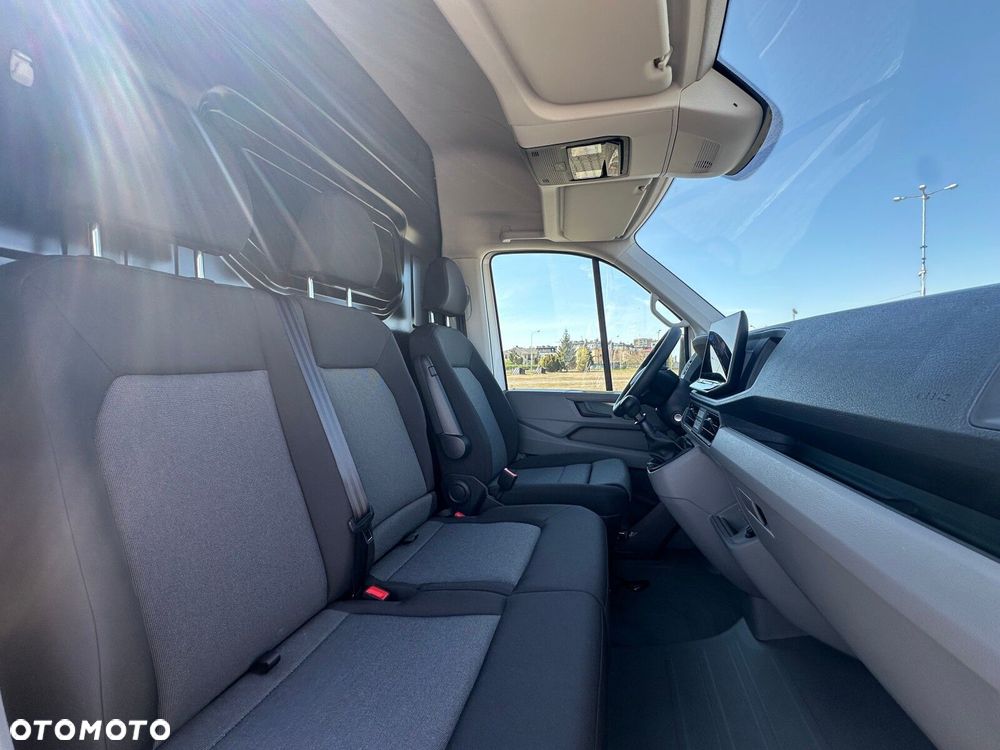 Volkswagen Crafter 35 2.0 TDI L5H3 4490L 177 KM - 20