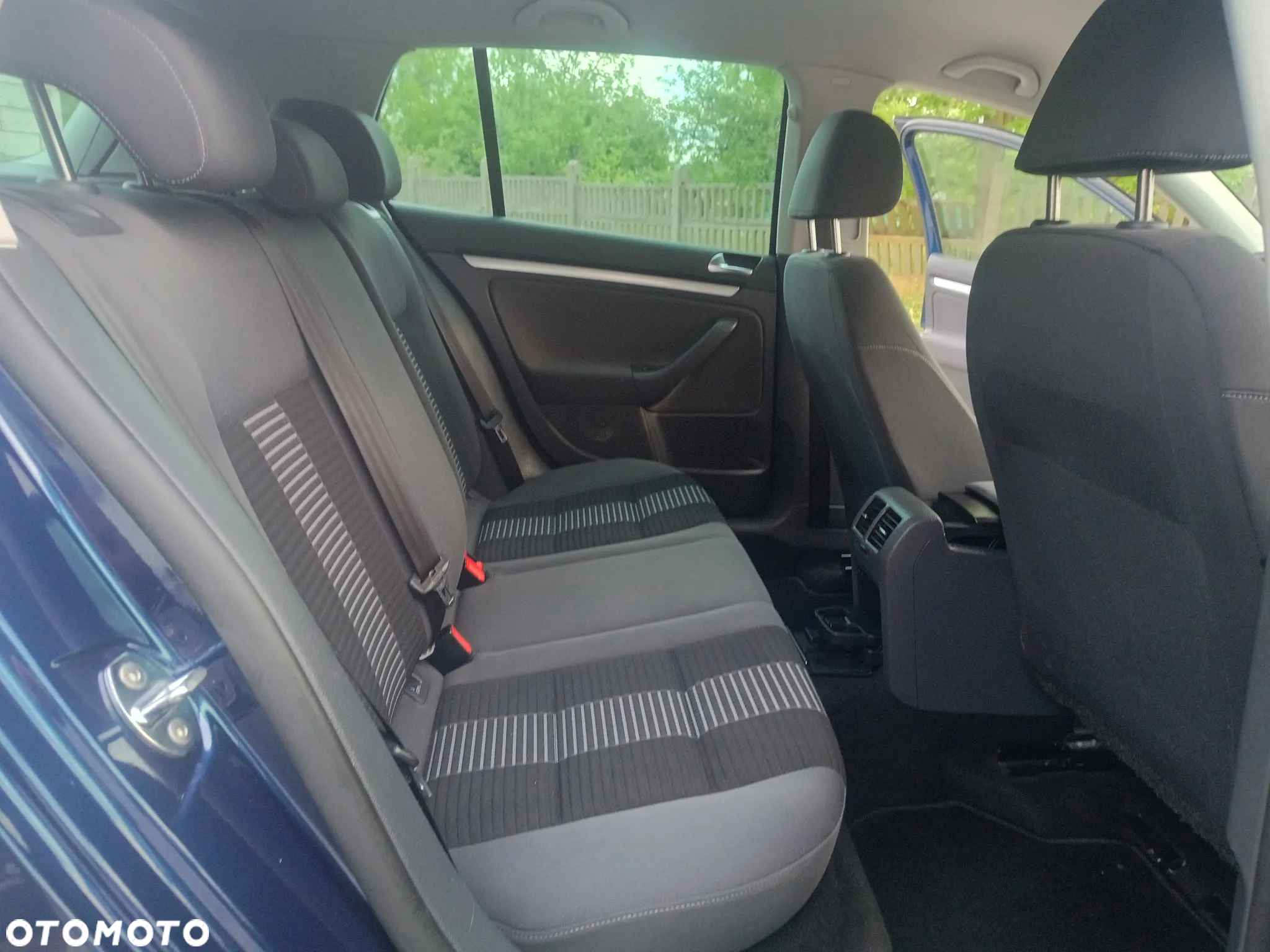 Volkswagen Golf 1.6 United - 16