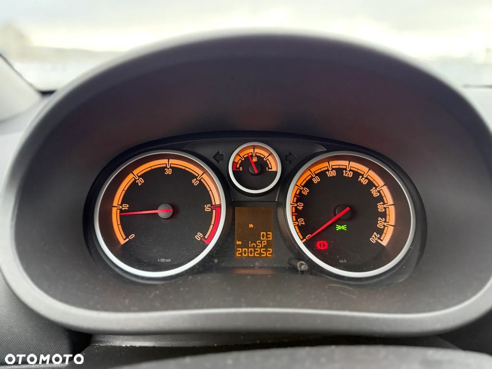 Opel Corsa 1.3 CDTI Essentia - 8