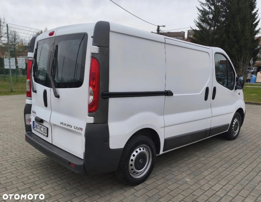 Opel Vivaro - 4