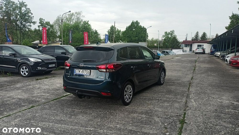Kia Carens 1.7 CRDi L 7os - 16
