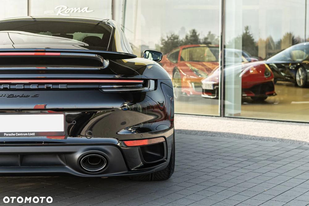 Porsche 911 Turbo S - 10
