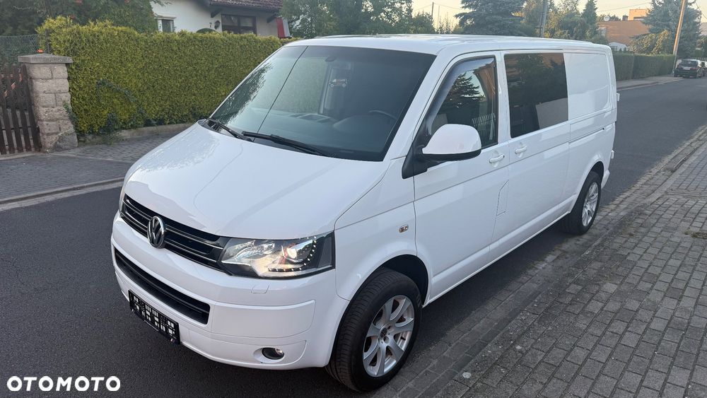 Volkswagen Multivan - 5